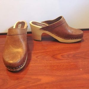 American Apparel Clogs